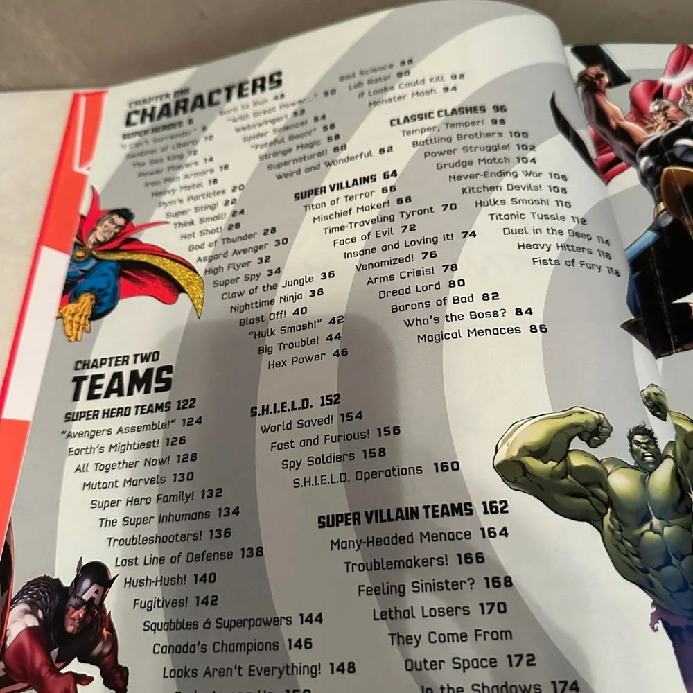 MARVEL Absolutely Everything You Need to Know HARDCOVER - Picture 5 of 6